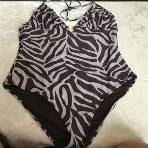 Old Navy Women’s Brown/Tan Bathing Suit.  Size XL